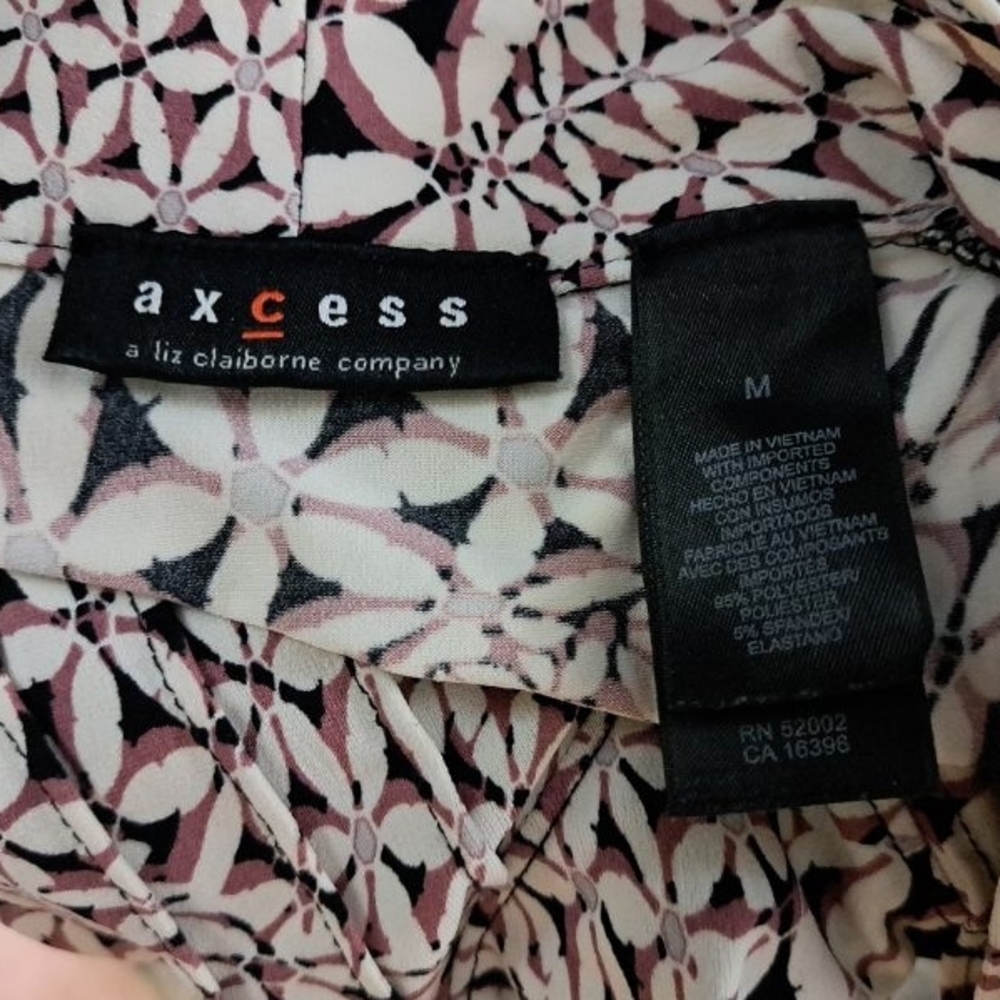 Axcess  Purple and White Geometric Blouse - Picture 3 of 4